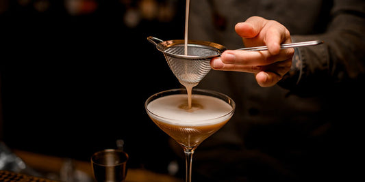 Espresso Martini Recipe - Delicious and Energizing Cocktail - DecoElegance