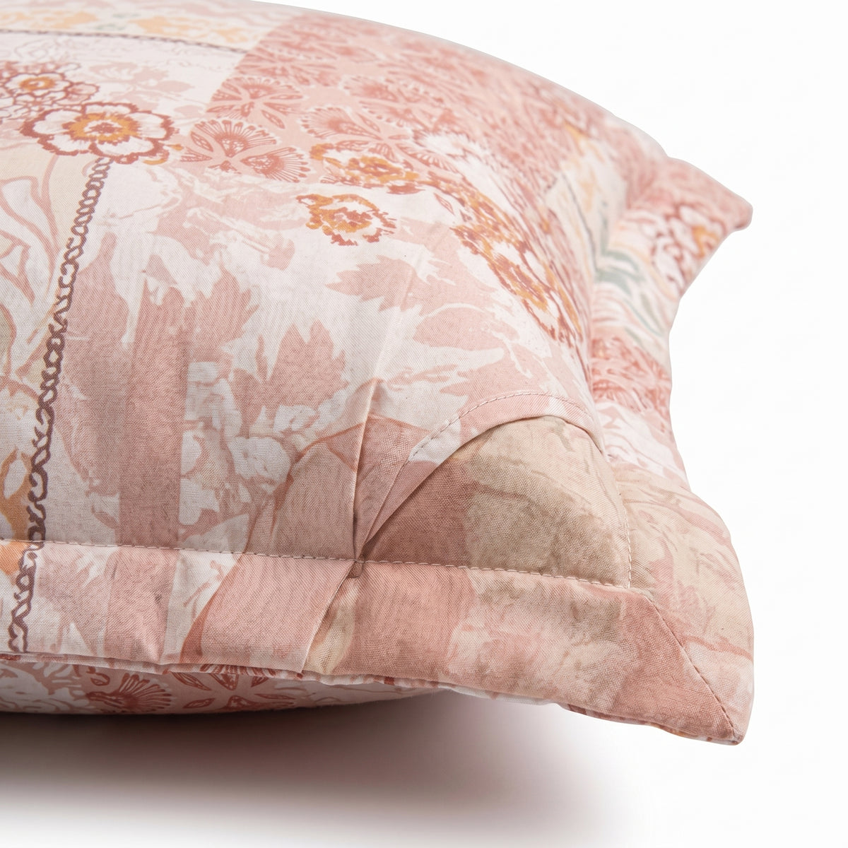 Couvre-oreiller Camille rose fleuri, détail