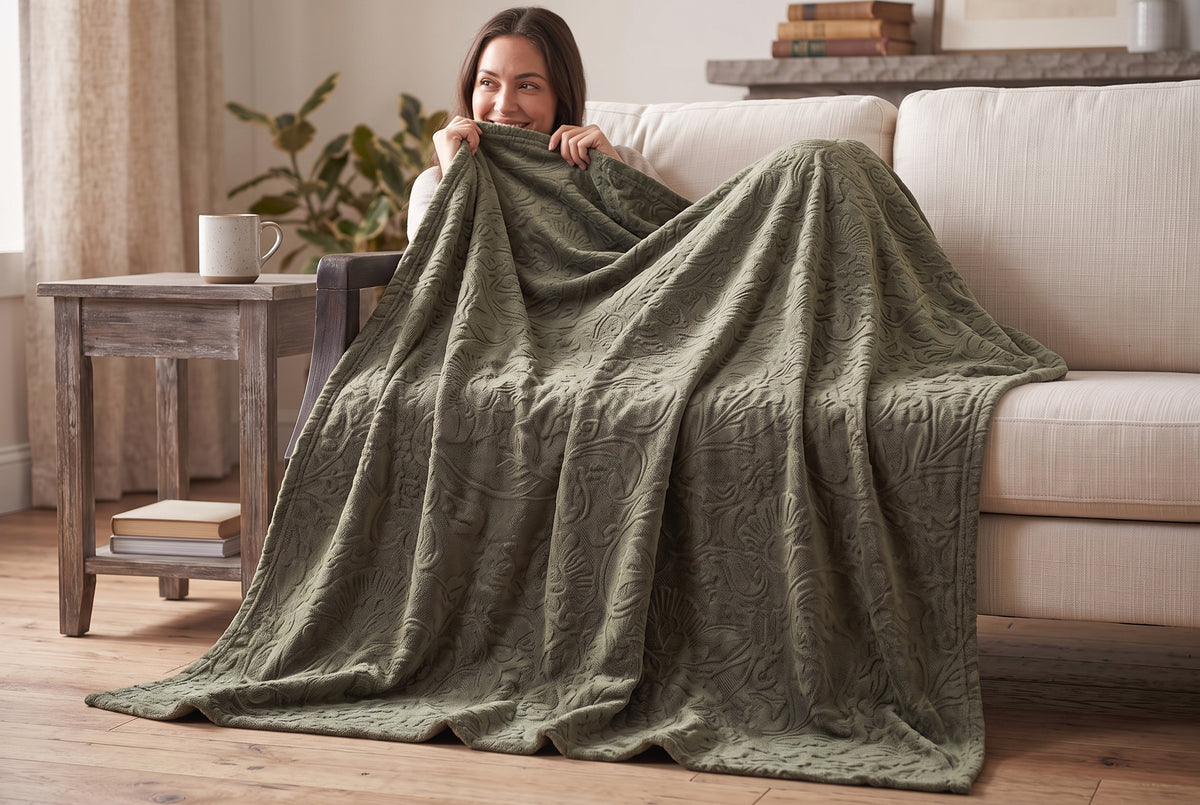 Couverture en flanelle gaufrée, chêne laurier, dans un décor