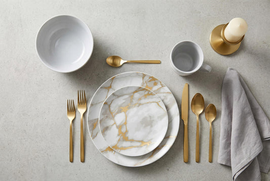 Ensemble de vaisselle avec coutellerie dorée, porcelaine, vaisselle 16 pièces, effet marbre gris et doré