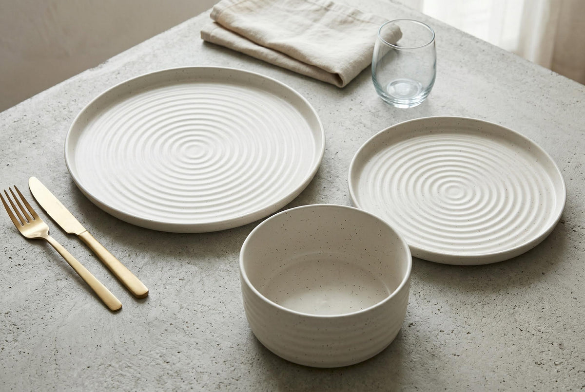 Ensemble de vaisselle, 12 pièces, grès, blanc cassé moucheté, nervuré – vue 8