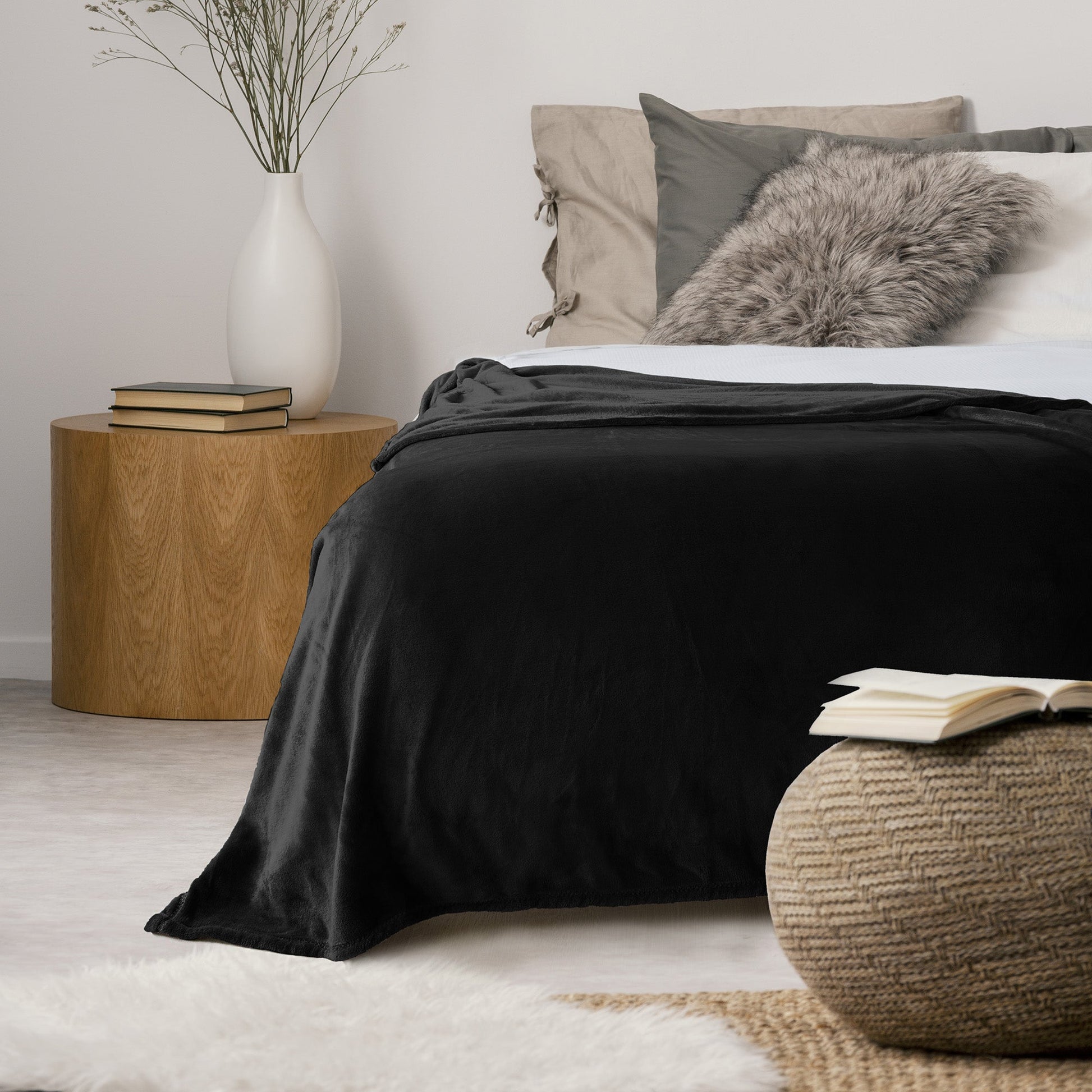 Super Soft Flannel Blanket Throw Home Decor Bedding 60X80 Black - DecoElegance - Blanket Throw Home Bedding